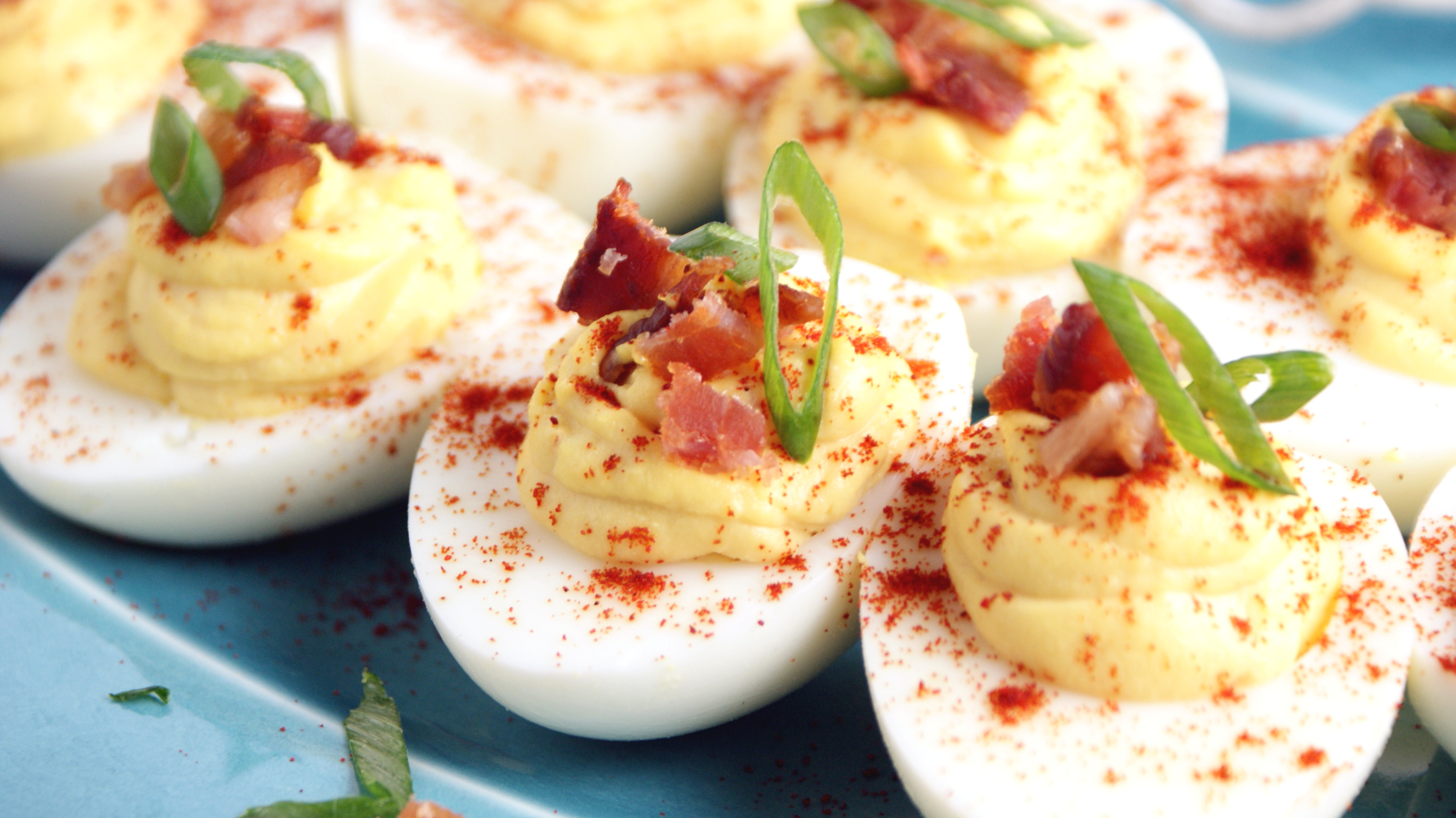 Bacon Deviled Eggs - CookingUpClean